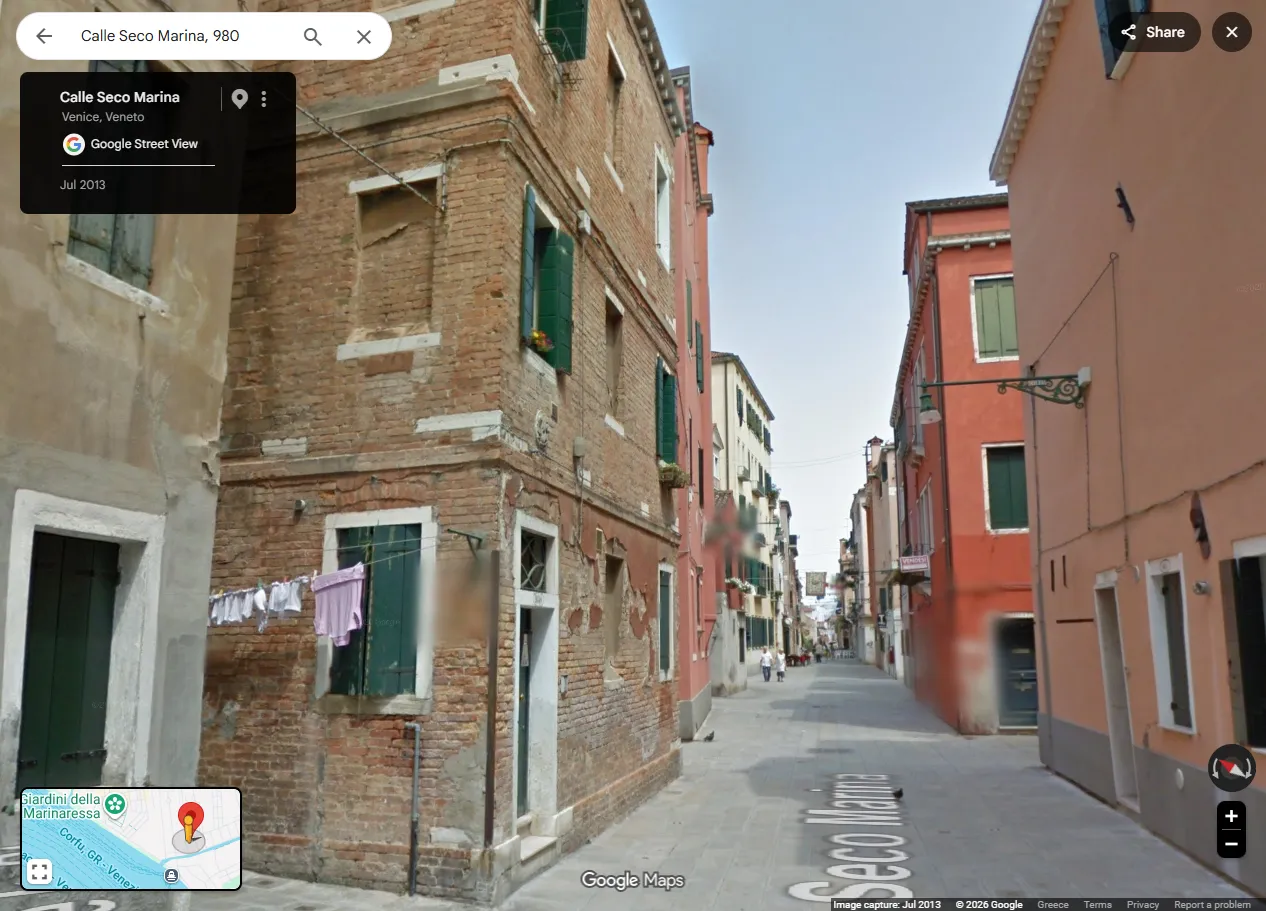 A screenshot of Calle Seco Marina 980 in Google Street View